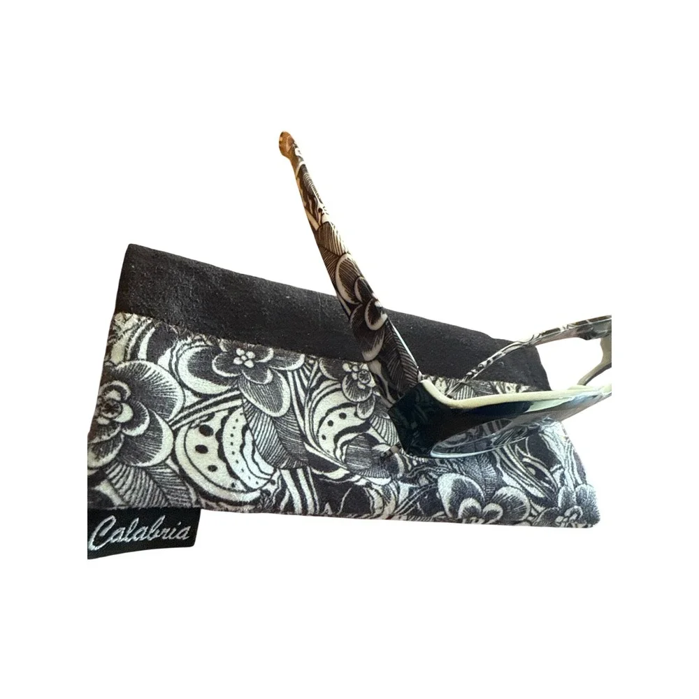 Calabria Bifocul Reading Sunglasses Black Floral Print Oval ‎ R643 +1.75 Women